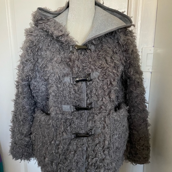 Women’s Adolfo Dominguez Cozy Warm Fuzzy Jacket 8 - Picture 4 of 15